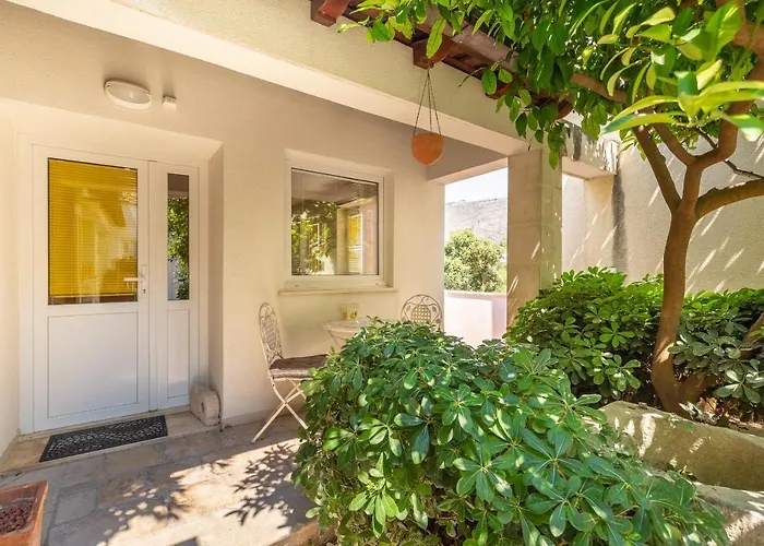 דירה Hiden Garden