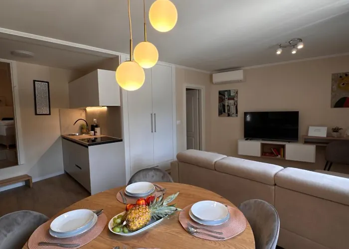 Apartman Hiden Garden *